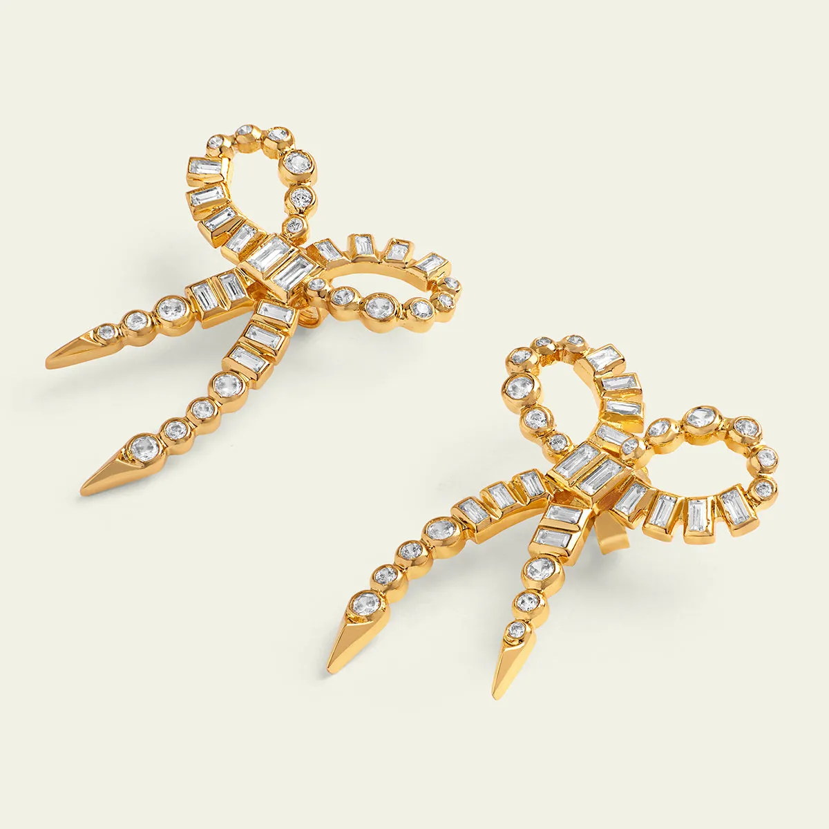 Bow Spiked Studs