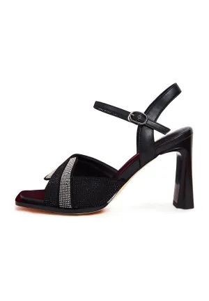 Elevated Elegance Sandals - Black