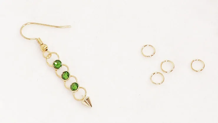 How to Make the Spiked With Envy Earrings