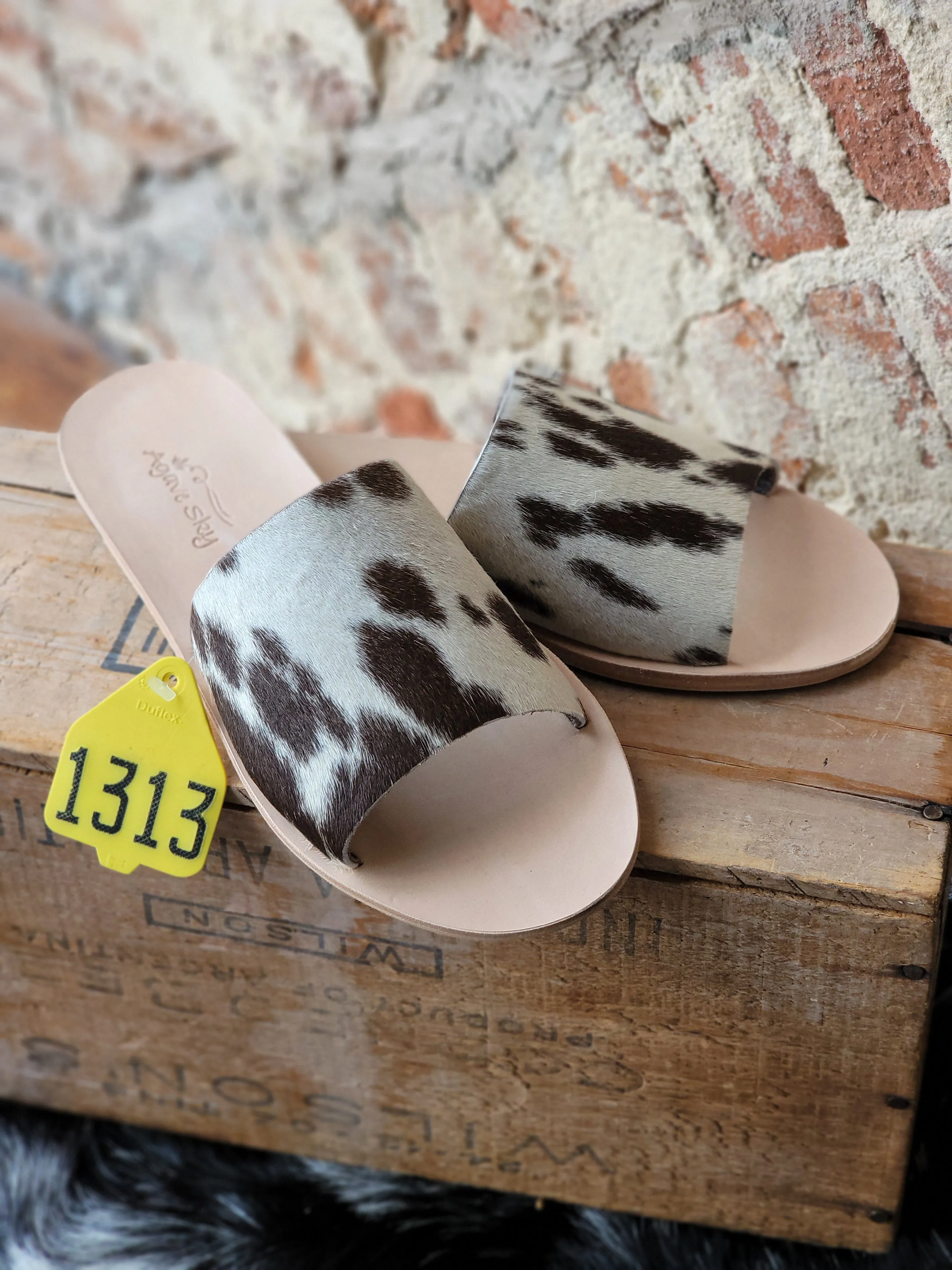 Kiki Hair-On-Hide Slides [Chocolate] ✙ON SALE NOW✙