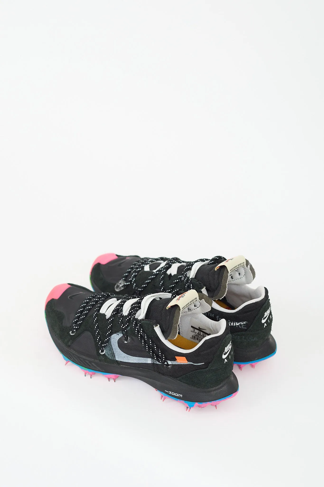 X Nike Black Zoom Terra Kiger 5 Sneaker